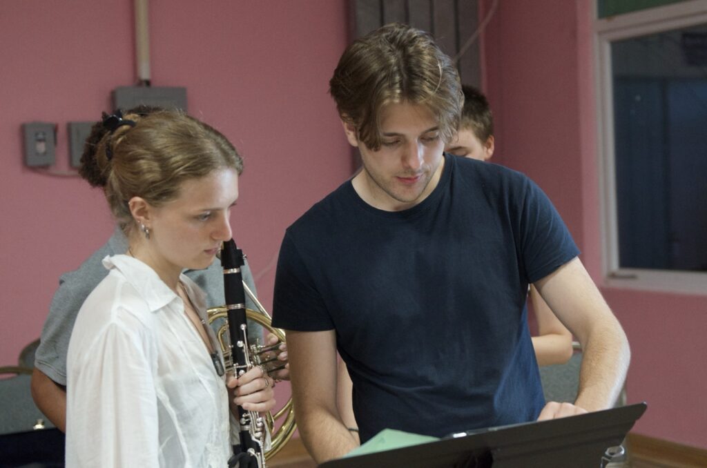 Jamie Smith Teaching in Antigua